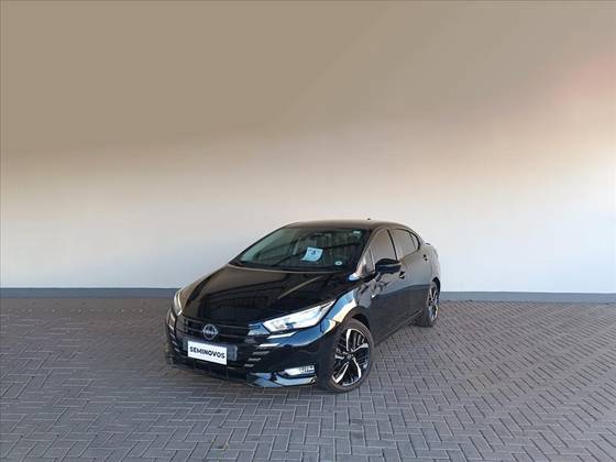 NISSAN VERSA 1.6 16V FLEX EXCLUSIVE XTRONIC NISSAN VERSA 1.6 16V FLEX EXCLUSIVE XTRONIC